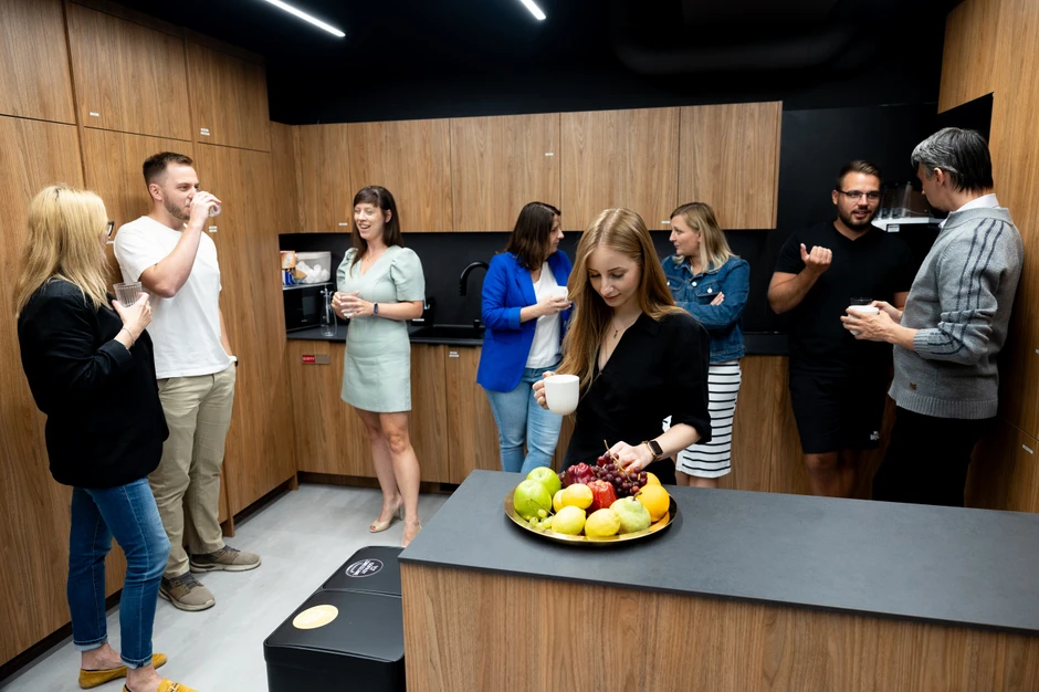 <strong>
<br />
O Nas</strong>