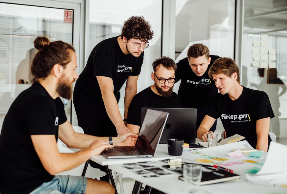 <p><strong>Realny wpływ. Dojrzałe projekty. Partnerskie podejście.</strong></p>